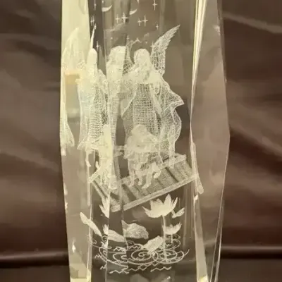 Multi-faceted Crystal Glass Paperweight Or Obelisk With Etched Design