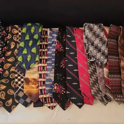 Large Lot Of Men's Ties 