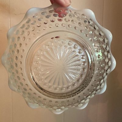 Anchor Hocking Moonstone White Opalescent Ruffled Bowls – Lot of 8