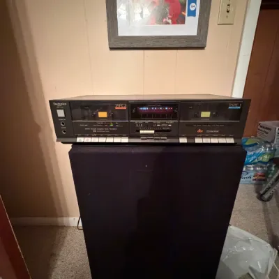 Vintage Technics RS-933W Dual Cassette Deck – Dolby B/C dbx – Made in Japan – Powers On