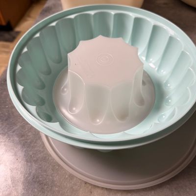 Vintage Tupperware-DR