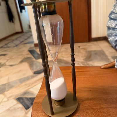 Vintage brass hourglass sand timer-F