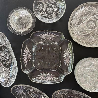 17 pieces of Anchor Hocking Star of David (DR)