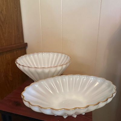 White Milk Glass Footed Serving Bowls with Gold Trim – 2 Pieces
