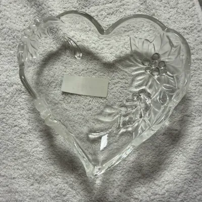Mikasa Christmas Bloom Crystal Heart Dish 6-1/4" Poinsettia Germany w/ Label