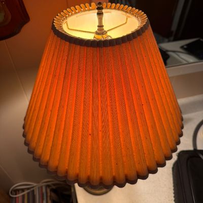 Lamp. (Tvr)