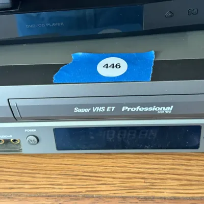 JVC SR-V101US Professional Super VHS S-VHS ET Hi-Fi VCR w/ TBC – Video Transfer Deck Untested (MBR)