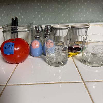 Miscellaneous Kitchen Items