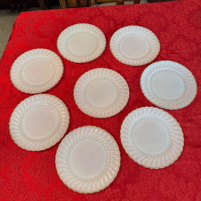 Vintage Anchor Hocking Fire King Set of 8 Dinner Plates