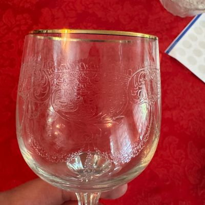 Set of 6 Etched Wine Glasses with Gold Rim