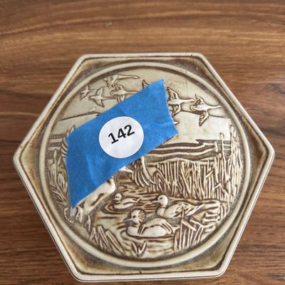 Vintage Avon Ceramic Hexagon Trinket Box Mallard Ducks Scenes 6 Inch