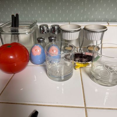 Miscellaneous Kitchen Items