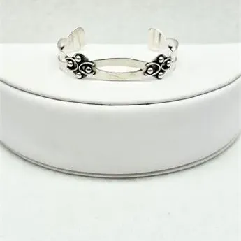 Sale Photo Thumbnail #46