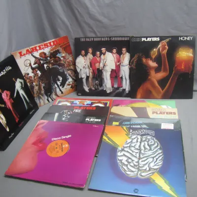 Sale Photo Thumbnail #172