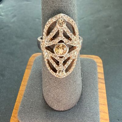 Silver tone finger rhinestone ring