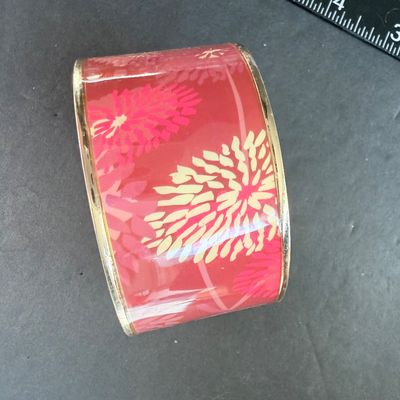 Vintage Avon pink enamel bracelet
