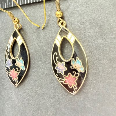 Gold tone black colorful floral dangle earrings vintage?