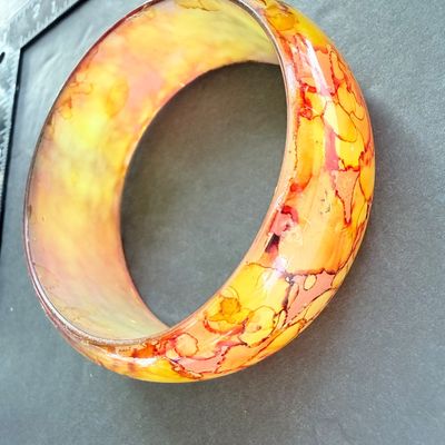 Vintage lucite ? Bracelet