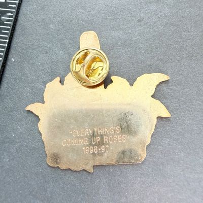 Vintage marked roses basket push pin