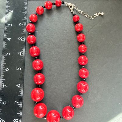 Vintage red beaded necklace