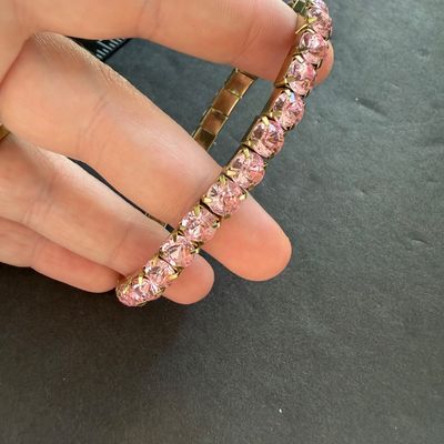 Light pink crystal type beaded stretch bracelet