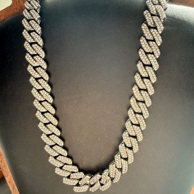 Vintage beautiful rhinestone necklace