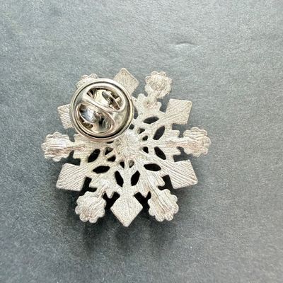 Vintage rhinestone and green rhinestone push pin