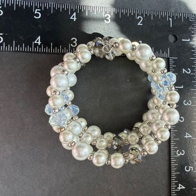 Faux pearl beaded wire beaded bracelet