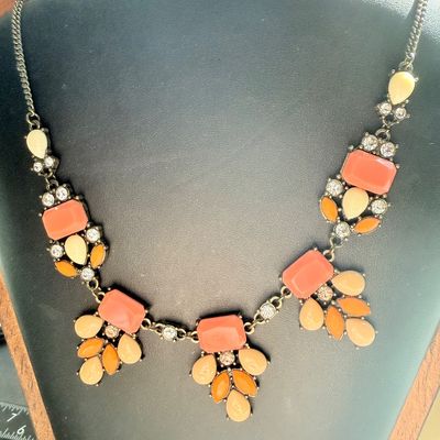 Beautiful pastel colored type fashion necklace