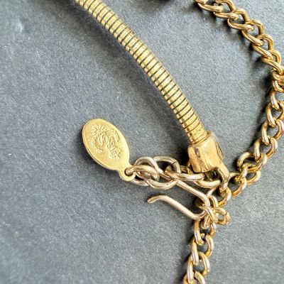 Vintage priemer design marked gold tone necklace