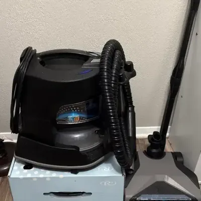 Rainbow Vacuum Cleaner With All Attachments