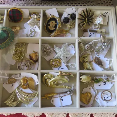 Sale Photo Thumbnail #108