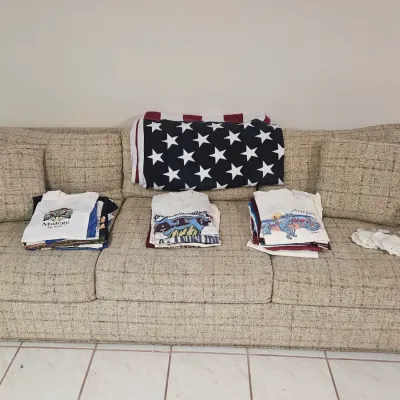 Sale Photo Thumbnail #132