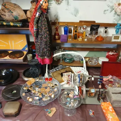 Sale Photo Thumbnail #13
