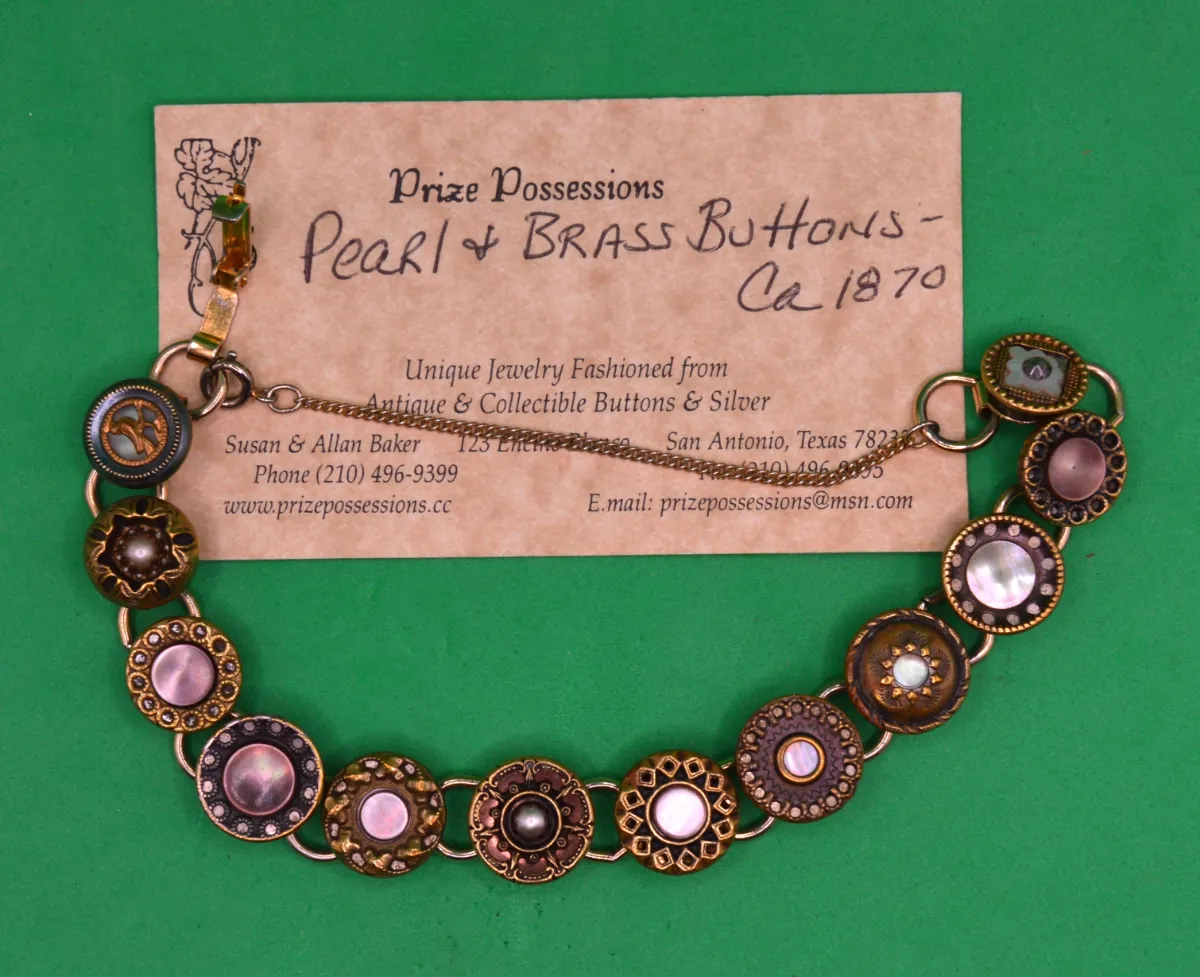 Button Bracelet 