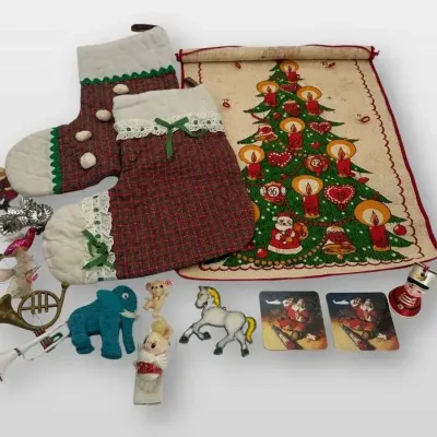 Christmas Stockings Advent Calendar Ornaments Retro Decor