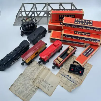 Lionel O27 Train - Locomotive Cars Transformer Tracks in Original Boxes
