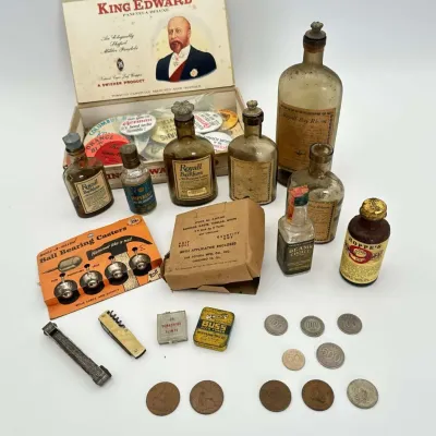 King Edward Cigar Box, Vintage Bottles, Coins & Hardware Collectibles