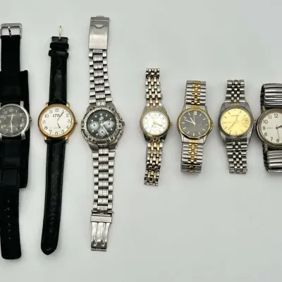 Watch  Assorted Brands Quartz Men Women Wristwatches