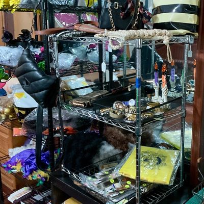 Sale Photo Thumbnail #174