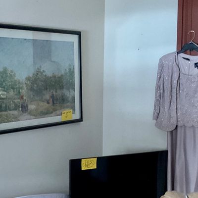 Sale Photo Thumbnail #171
