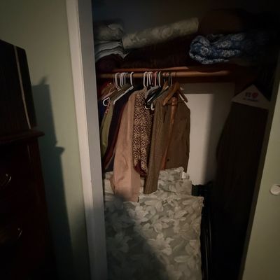 Sale Photo Thumbnail #33