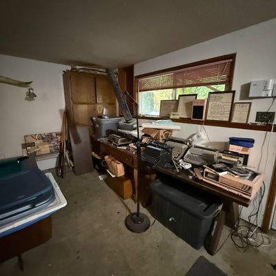 Sale Photo Thumbnail #26
