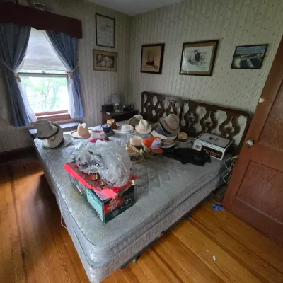 Sale Photo Thumbnail #141