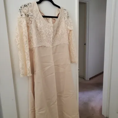 Sale Photo Thumbnail #139