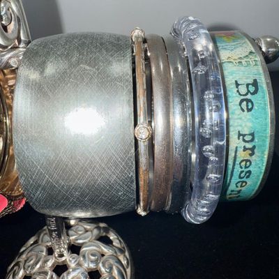 Sale Photo Thumbnail #204