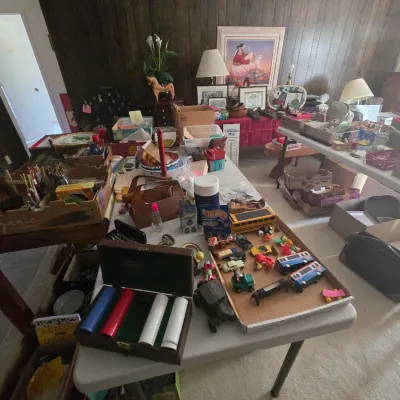 Estate sale photo
