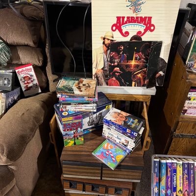 Sale Photo Thumbnail #157