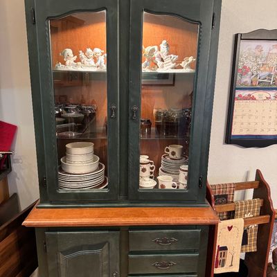 Green wooden hutch 