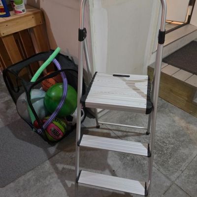 Sale Photo Thumbnail #164